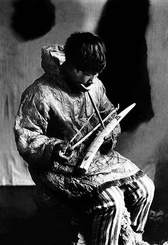 Whisper please, Image is sleeping.