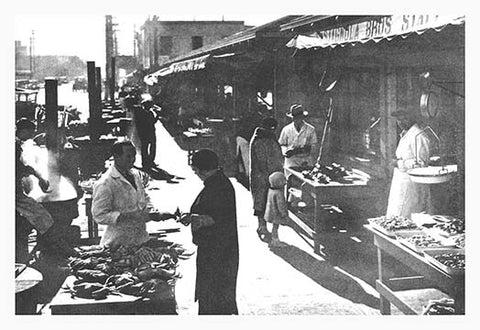 Whisper please, Image is sleeping.