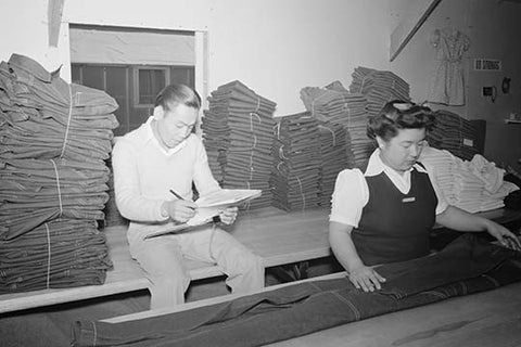 Whisper please, Image is sleeping.