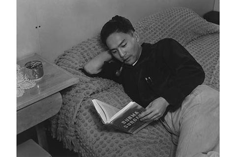 Whisper please, Image is sleeping.