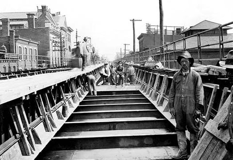 Whisper please, Image is sleeping.